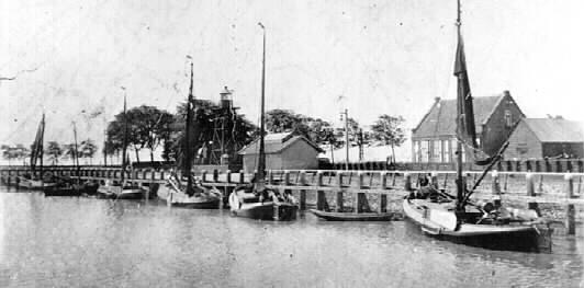 de haven van Emmeloord op Schokland